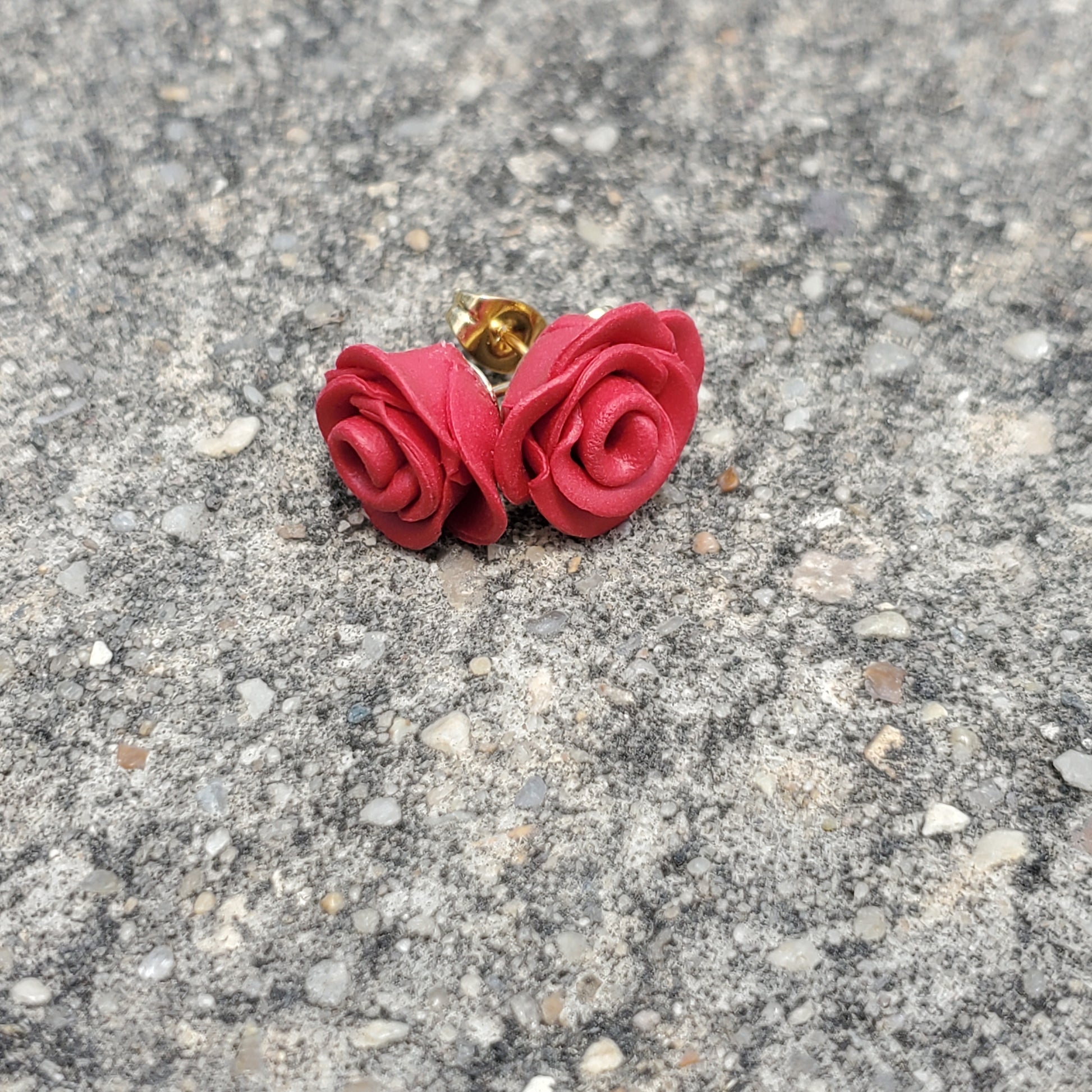 Red Rose Studs