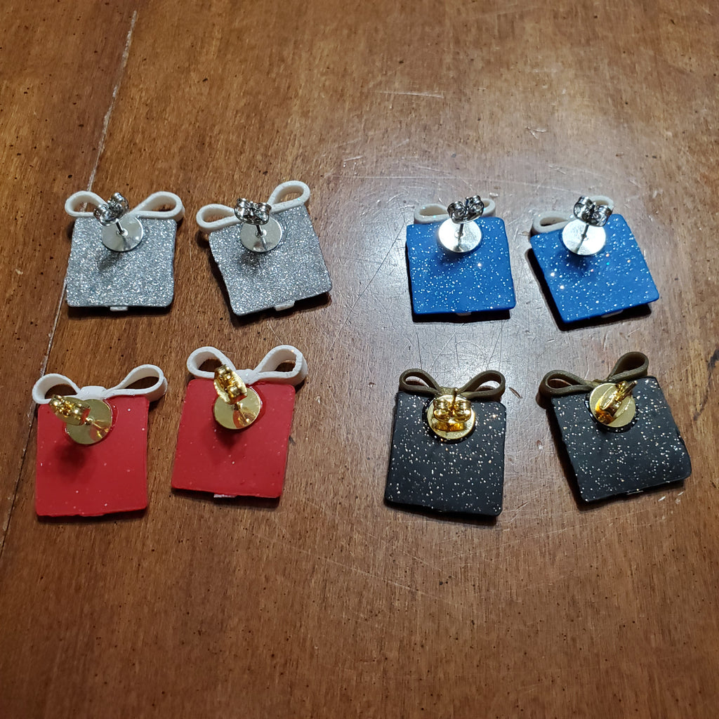 Christmas Present Studs