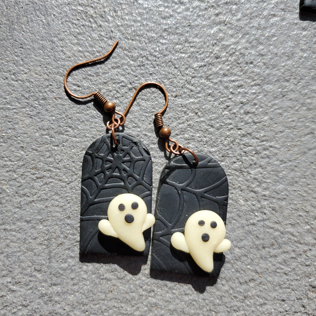 Spiderweb Ghouls | Glow in the Dark Earrings